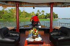 Kerala houseboat packages