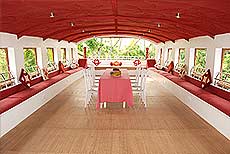 6 bed rooms houseboats in alleppey