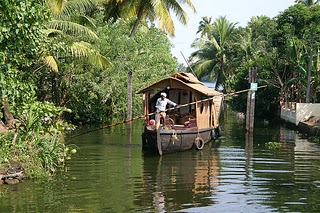 eco friendly pounding houseboats in alleppey