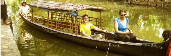 eco friendly canoe boats